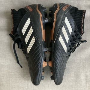 MNS Adidas Predator 18.3 soccer Cleats